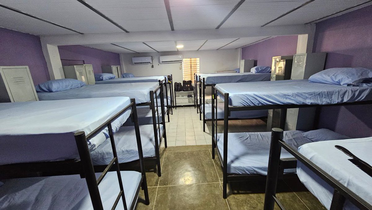 El Centro de Coordinación Policial del municipio Cristóbal Rojas del estado Miranda, cuenta con la renovación de su infraestructura. #ElFuturoEsAhora #Miranda #9Ago n9.cl/8ho9r