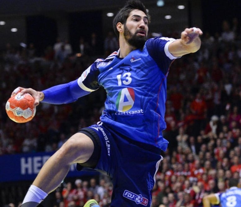 Luke Cole tweet media