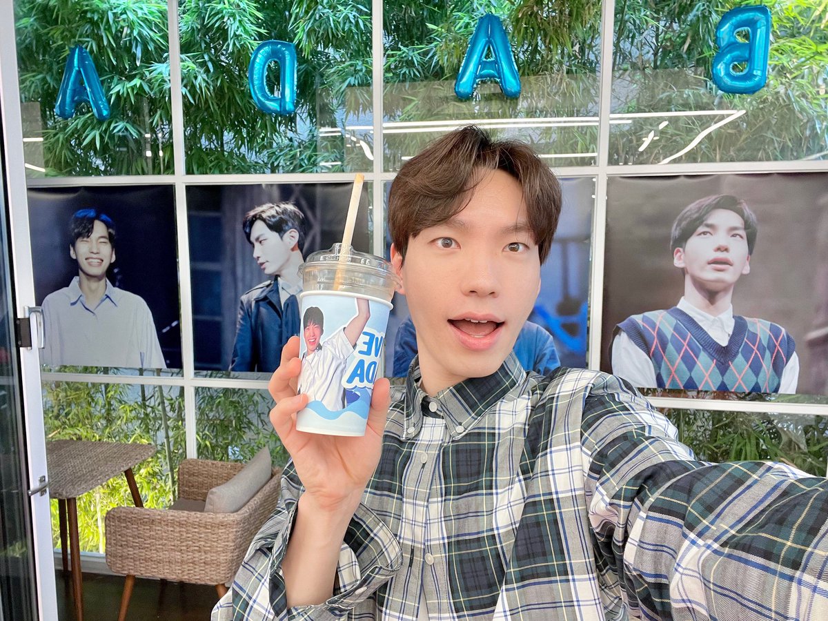 아나바다 tweet media