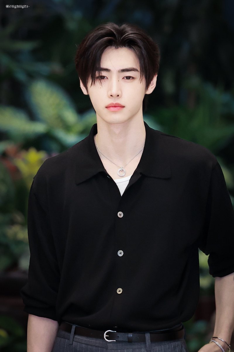 𝐡𝐢𝐠𝐡𝐥𝐢𝐠𝐡𝐭 (@shighlight_) on Twitter photo 