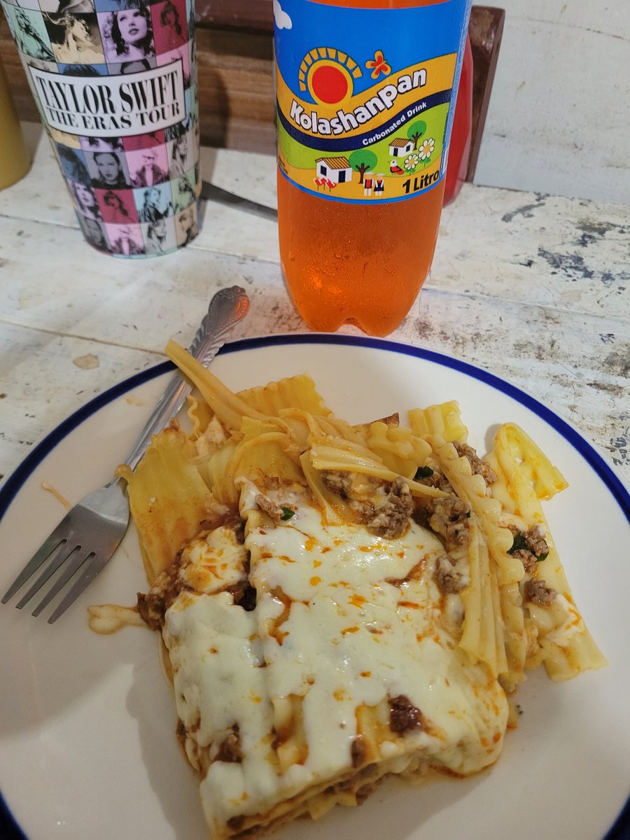 moonkailan's tweet photo. My #snackden for today's #streamden https://t.co/9ZZSZIm7EZ