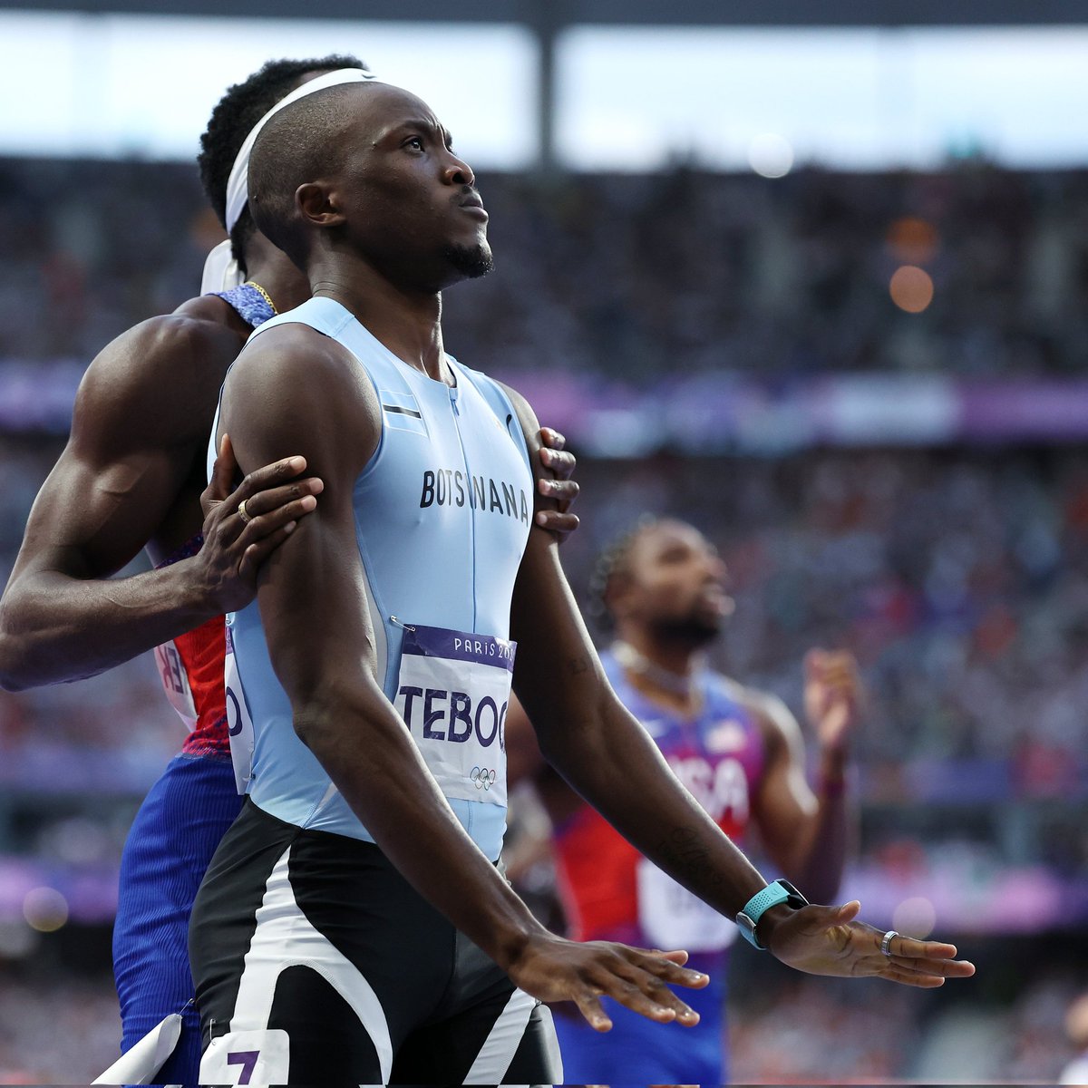AfricaFactsZone's tweet photo. Botswana's Letsile Tebogo has won an Olympic Gold medal in the Men's 200m race with a time of 19.46 seconds at the Paris 2024 Olympics.

This is Botswana's first ever Olympic Gold medal. https://t.co/CGrVzsQPHO