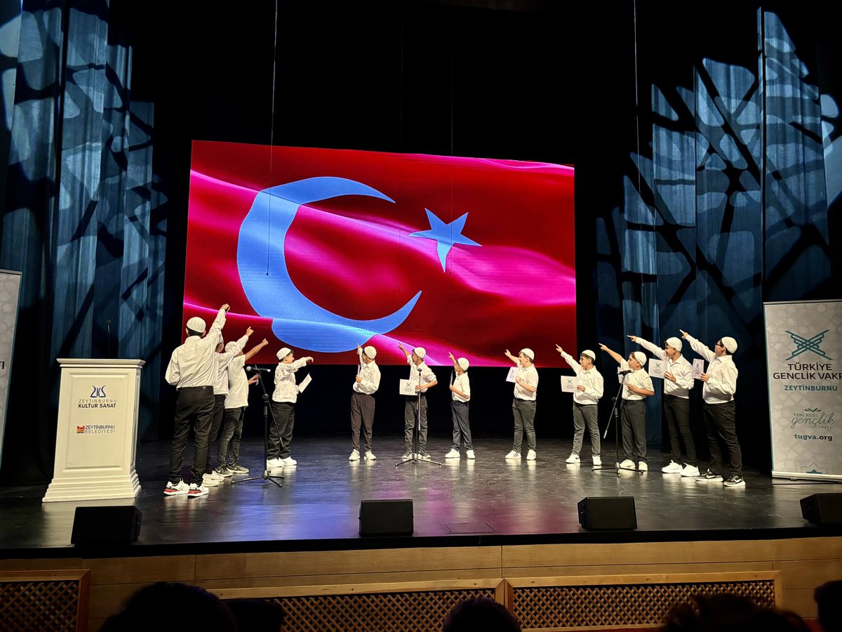 tugvazeytinburn's tweet photo. 📍 TÜGVA Zeytinburnu Yaz Okulu Kapanış Programı 

Hem eğlenip hem öğrendiğimiz bir Yaz Okulu’nun daha sonuna geldik.💫

#BirYazBinGelecek https://t.co/zkH0RaFzGa