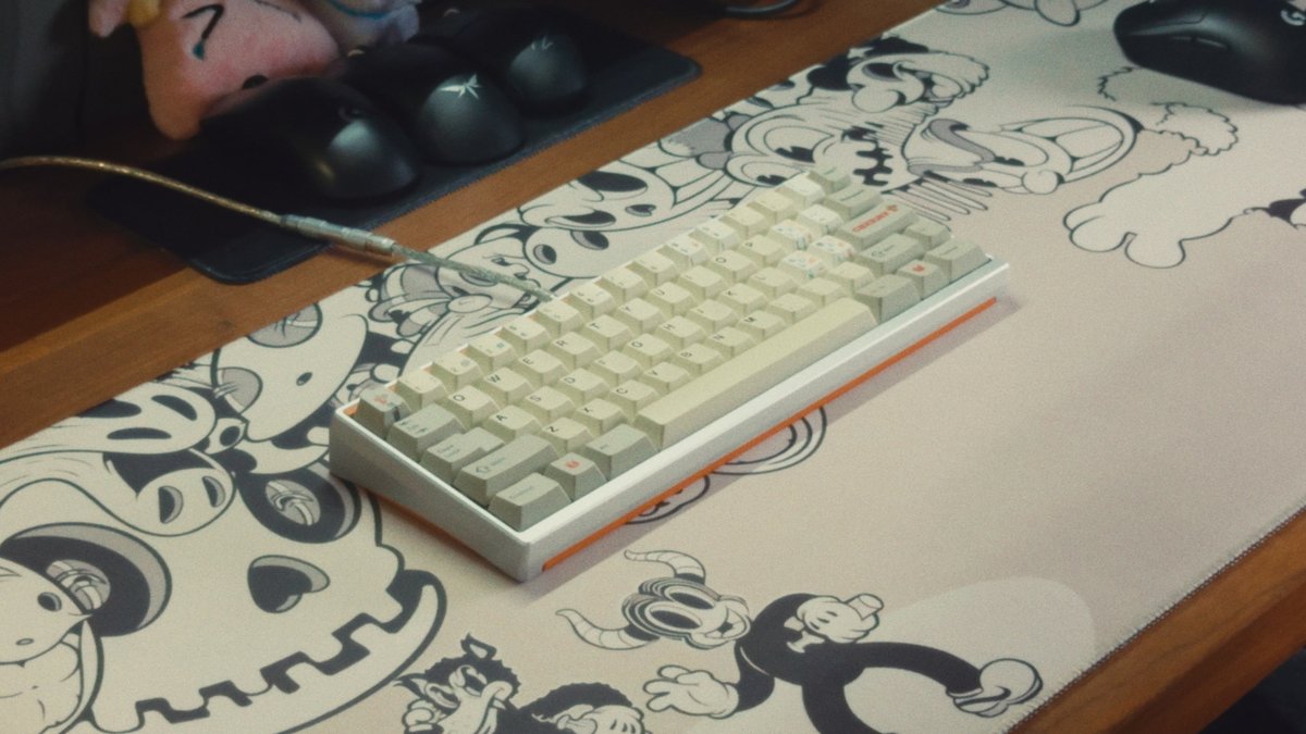 microkeebs. tweet media