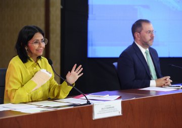 La vicepresidenta ejecutiva de la República, <a href="/delcyrodriguezv/">Delcy Rodríguez</a>, encabezó el Encuentro con el Cuerpo Diplomático desde la Casa Amarilla, con el objetivo de clarificar todo lo referente a la elección presidencial.