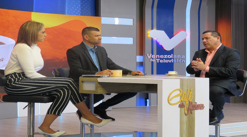 #11Ago #EsNoticia | 🗞️Diputado Rodríguez destaca potencialidad gasífera del país para ingresar al BRICS

Lee más información aquí ➡️ vtv.gob.ve/diputado-rodri…