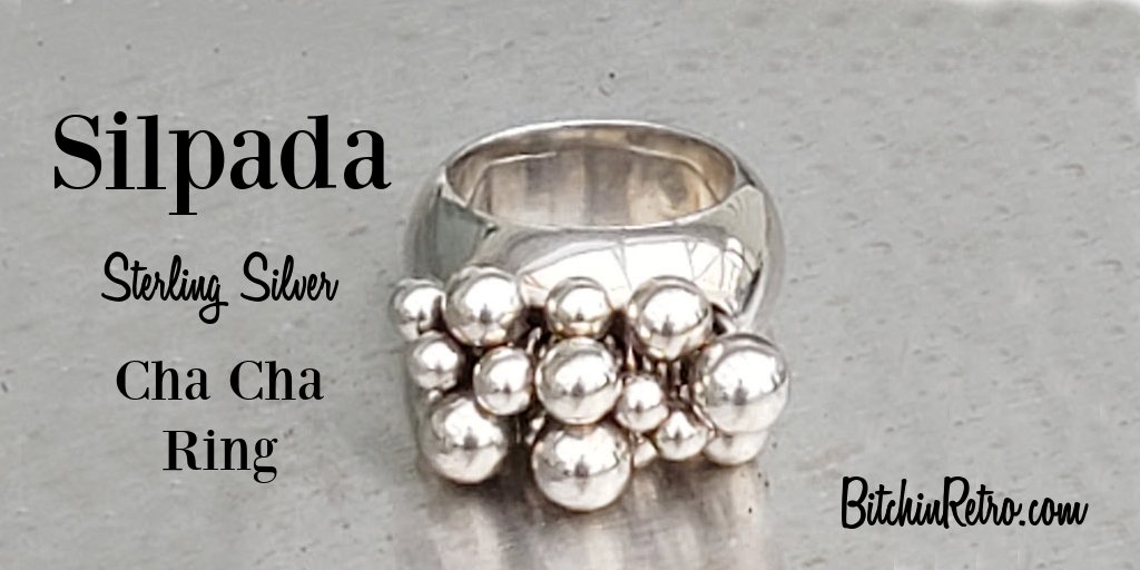 RetroCEO's tweet photo. What a fun #ring to wear! #Silpada chunky #sterlingsilver band is the base for (16) multi sized #silver orbs which dangle and move ever so slightly as you do. Great #gift idea for the #scientist or the center of your #life - your "nucleus."
#bitchinretro
https://t.co/SejBL8niwQ https://t.co/3lwpdLhiuO