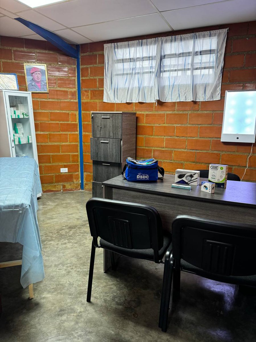 La alcaldesa <a href="/gestionperfecta/">Carmen Meléndez</a> siguiendo lineamientos del Pdte <a href="/NicolasMaduro/">Nicolás Maduro</a> entregó en San Agustín, 100% rehabilitado CDI, como parte de la recuperación integral del sistema de salud en Caracas, un logro junto al Poder Popular. 

#PuebloSonrienteYEnPaz
#8Ago #oriele #sergetti