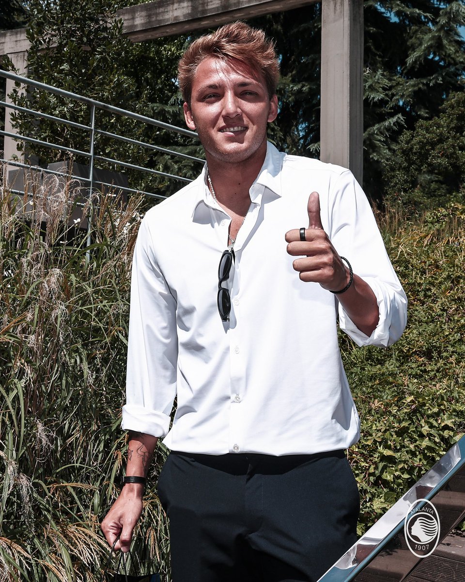 𝑅𝐸-𝑇𝐸-𝑸𝑼𝑰 📍🇮🇹

<a href="/mateoretegui/">Mateo Retegui</a> || #GoAtalantaGo ⚫️🔵