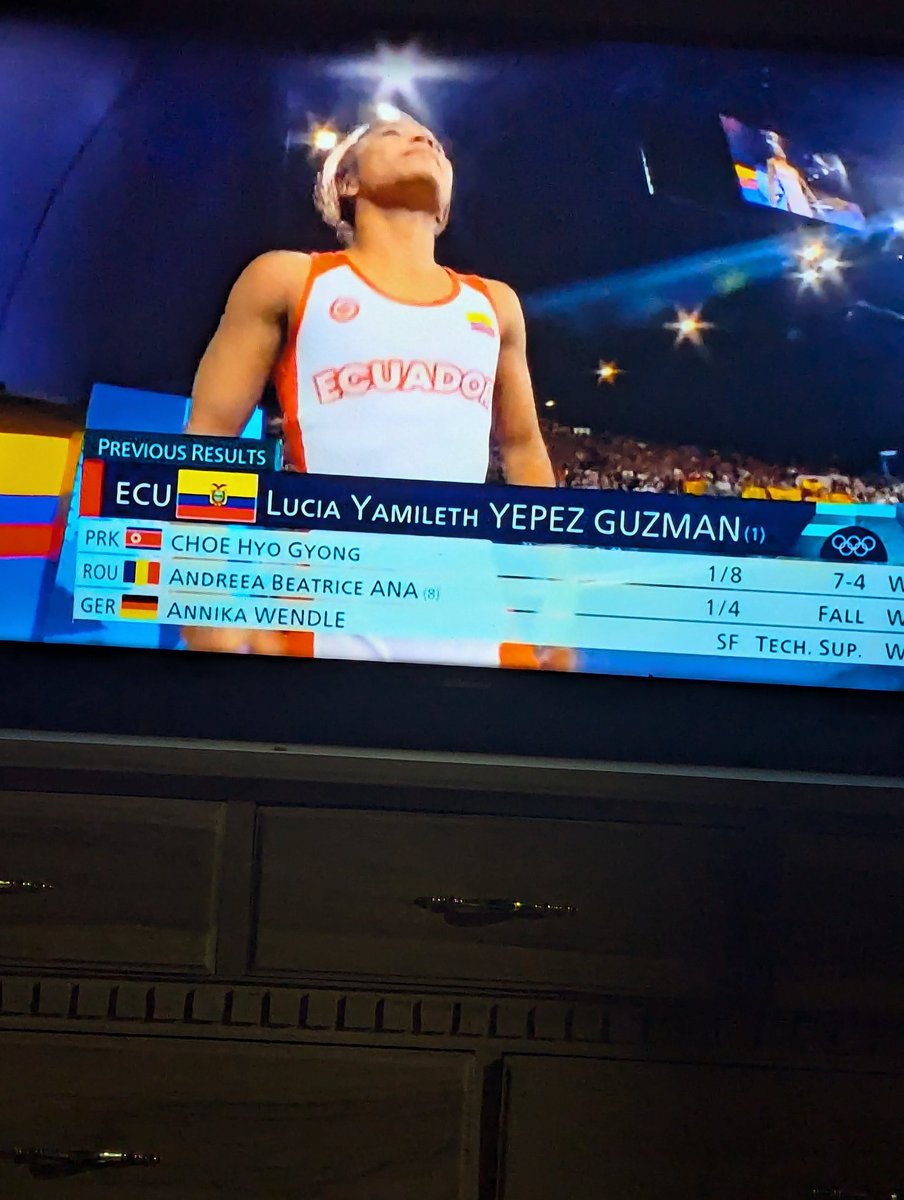 levisec's tweet photo. Se viene lucha https://t.co/44FTZBtP4E