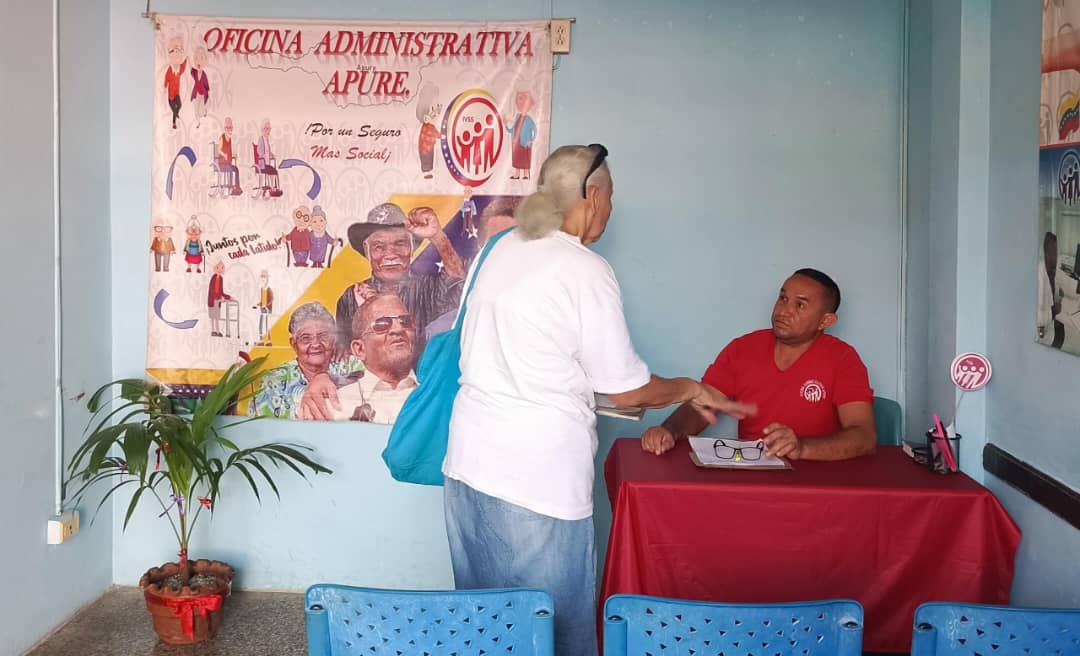 oasanfdo's tweet photo. #08Ago | 🇻🇪 La @oasanfdo continua  brindado Atención y Recepción de expedientes en materia de Prestaciones en Dinero, Afiliación y todo lo referente a la Seguridad Social
#PuebloSonrienteYEnPaz
@Somosivss
@MagaGutierrezV
@NicolasMaduro
@eduardopiate2 https://t.co/0kutXsm9SN
