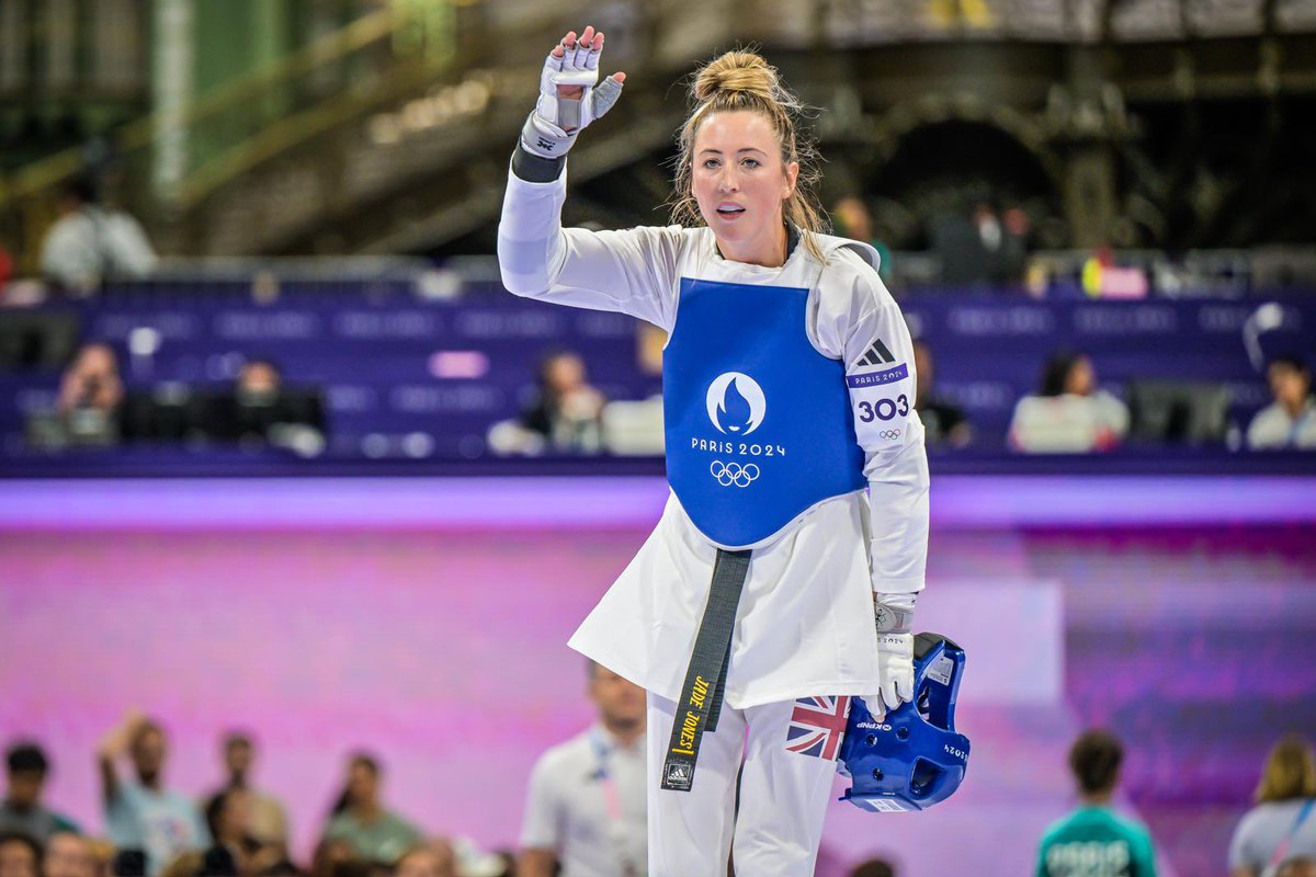 GBTaekwondo's tweet photo. Regardless of the result, @jadejonestkd you are a legend. Respect for everything you put into your preparation and for taking to the mat in Paris 💙💪 

You’ve inspired so many people, and through all the ups and downs still shown up for the sport. #gbtaekwondo #teamgb https://t.co/8ivsnxIiHJ