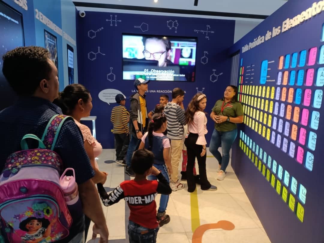 #8Ago | ¡Niños y niñas visitaron el Museo de Ciencias! 🏫🖼️🧪

👏🏻Como parte del Programa Nacional Semilleros Científicos, niños y niñas del estado Aragua visitaron el Museo de Ciencias, ubicado en el Distrito Capital.