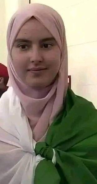 77las2's tweet photo. #هدي فخر #الجزائر
تحصلت عل المرتبة الاولى
 عالميا في مسابقات #القرأن_الكريم https://t.co/G0YUO5SQyw