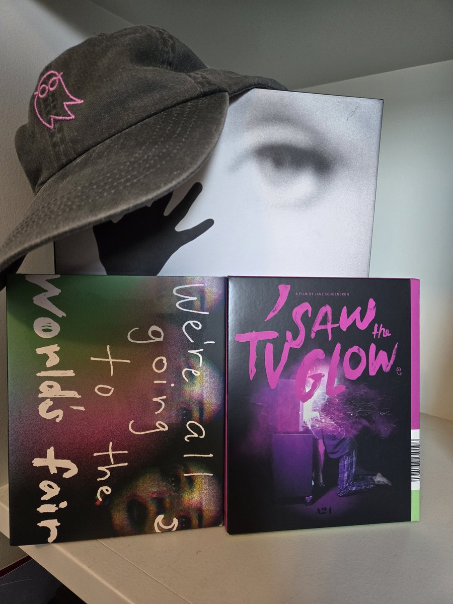 FishingWithJohn's tweet photo. @sapphicspielbrg They do look great together! Thank you for your wonderful films. https://t.co/LAZW1YBnwz