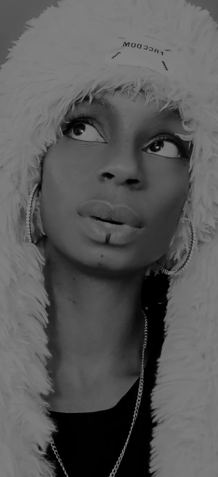 Ofcourse youre obsessed with me dearest, who wouldnt be.  Now open your wallet and show me exactly how