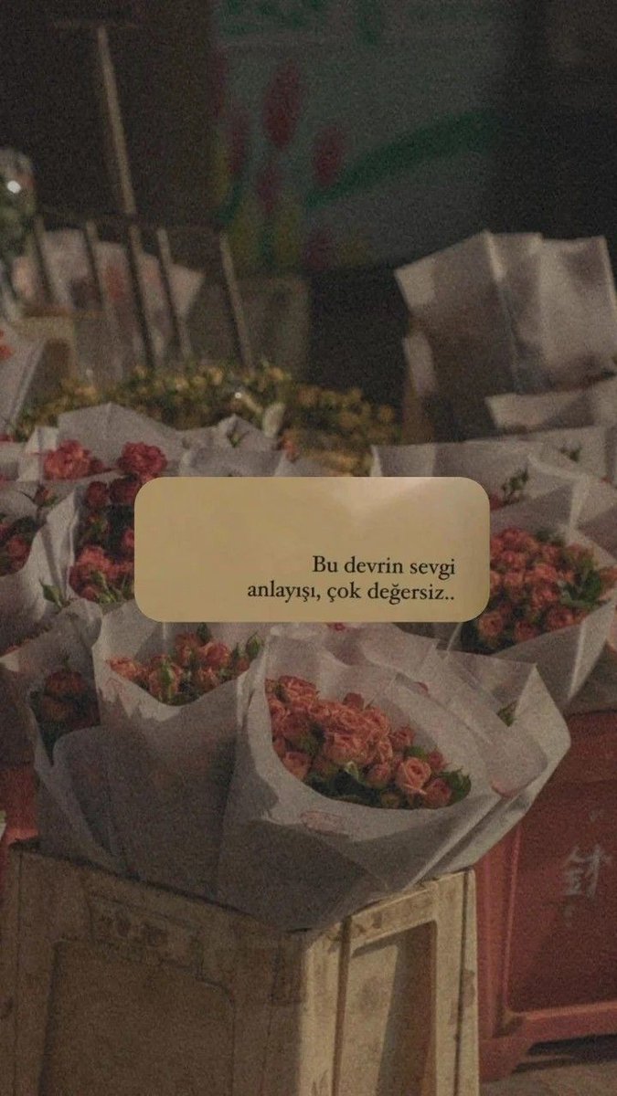 gazatr's tweet photo. "bu devrin sevgi anlayışı, çok değersiz.." https://t.co/JhkaATsIwP