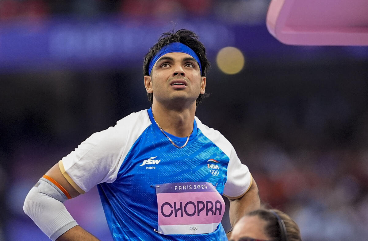 HarpinderTohra's tweet photo. #NeerajChopra अपना गोल्ड मैडल डिफेंड नहीं कर सके💔 नीरज ने सिल्वर मैडल जीता। ओलिंपिक में लगातार दूसरा मैडल। #Pakistan के #ArshadNadeem ने ओलिंपिक रिकॉर्ड के साथ गोल्ड जीता। 
#ParisOlympics #jevlin https://t.co/6nvf9kaEN0