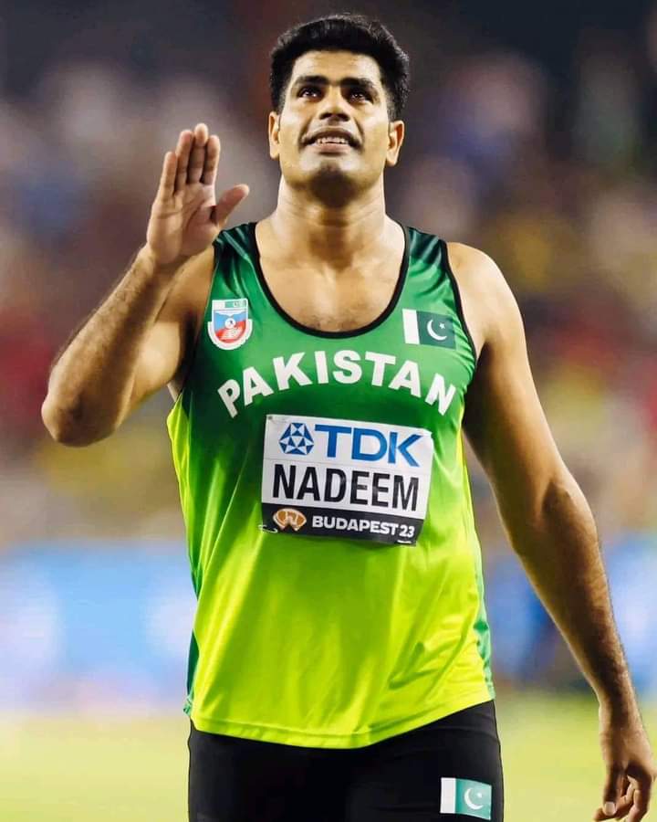 Azma Zahid Bokhari tweet media