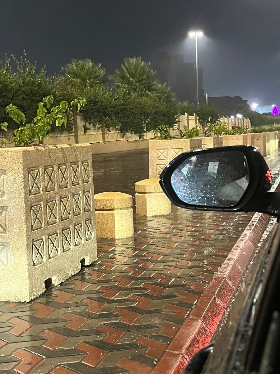 aoulli_'s tweet photo. أجواء الطايف تفوززز https://t.co/nqFuEA5anJ
