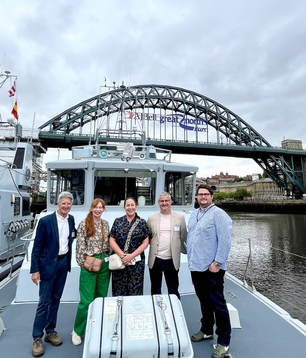 Sally__D's tweet photo. All credit to @Durham_Business for such a varied programme of networking events. Todayโs was @HMSCalliope - surely the best location on #NewcastleGateshead quayside. Such a warm welcome from @RoyalNavy team - and a proud moment to see 16 businesses sign the #ArmedForcesCovenant https://t.co/qmGFA0AfBu