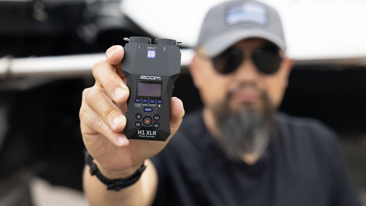 watsonwu's tweet photo. Iβm honored to be in the new Zoom H1 XLR product commercial
https://t.co/fsb2y4jE6W
Special thanks to Zoom Corp and to everyone involved ππ
.
#watsonwu #soundeffects #h1xlr #zoomh1xlr #fieldrecorder #sounddesign #microphone https://t.co/3SAzanmmbE
