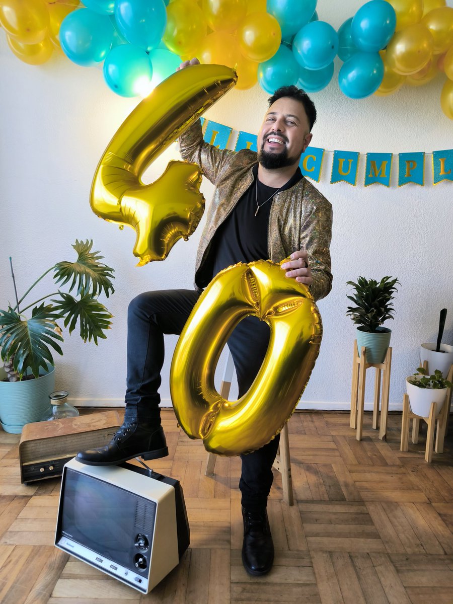 Fpietrantoni's tweet photo. Hoy estoy muy motivado recibiendo mis 40 años. Agradecido y con muchos desafíos. Vamos con todo y más.
#Micumple #cumpleañeron #mis40. https://t.co/fXFMhtAcWf