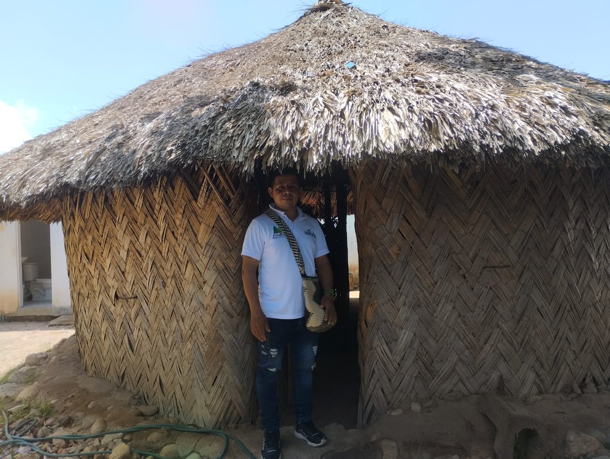 coompazcol's tweet photo. COOMPAZCOL y la comunidad de Pueblo Paz (ETCR) se unen al dolor de toda la familia y amigos de Elider Díaz (Oliverio), padre, amigo, hermano, firmante de paz, asociado de Coompazcol y líder Kankuamo. Asesinado hoy 8 de agosto en Fonseca La Guajira.
@mindefensa 
@onucolombia https://t.co/eI5oP9THHv