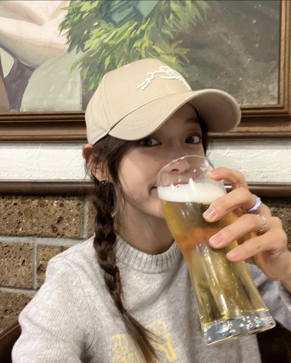 <a href="/dokgodieinsaeng/">이영지</a> 차기작 ➡️ " 취하는 로맨스"
맡은 역할  ➡️  주류회사 레전드 영업왕
실제  ➡️ 찐으로 알코올 좋아함 

➕️ 노래 / 연기 / 토크 등등 다잘하는 만능 엔터테이너👏

차쥐뿔엔 세정이가 딱일거 같은데 어떠신가요😉