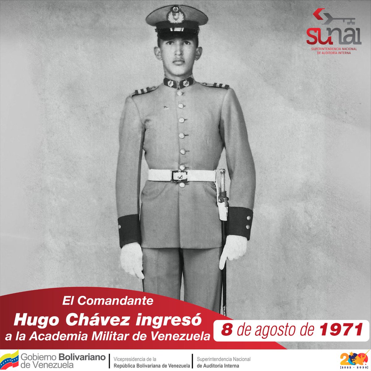 Hace 53 años, tras culminar su bachillerato, el Comandante en jefe Hugo Chávez se unió a la Academia Militar de Venezuela, donde recibiría la formación que lo convertiría en un soldado comprometido con la Patria.
#8Ago #PuebloSonrienteYEnPaz