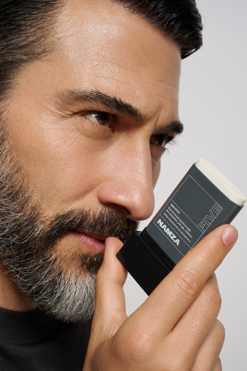 MariniSasha's tweet photo. ⚡ NAMZA SUN STICK ⚡
I’m so excited to finally share that I’m the face of the Namza Sun Stick launch, the essential summer must-have dedicated to men.  

Men’s skin matters and deserves top-notch care! 

Try it now!  

#Daretocare #sunstick #skincare #Namza https://t.co/8ETiCUnSZb