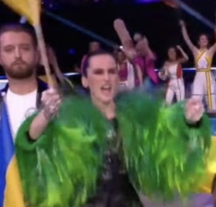 Я коли у 2 серії нового сезону заграв Щедрик #TheUmbrellaAcademy