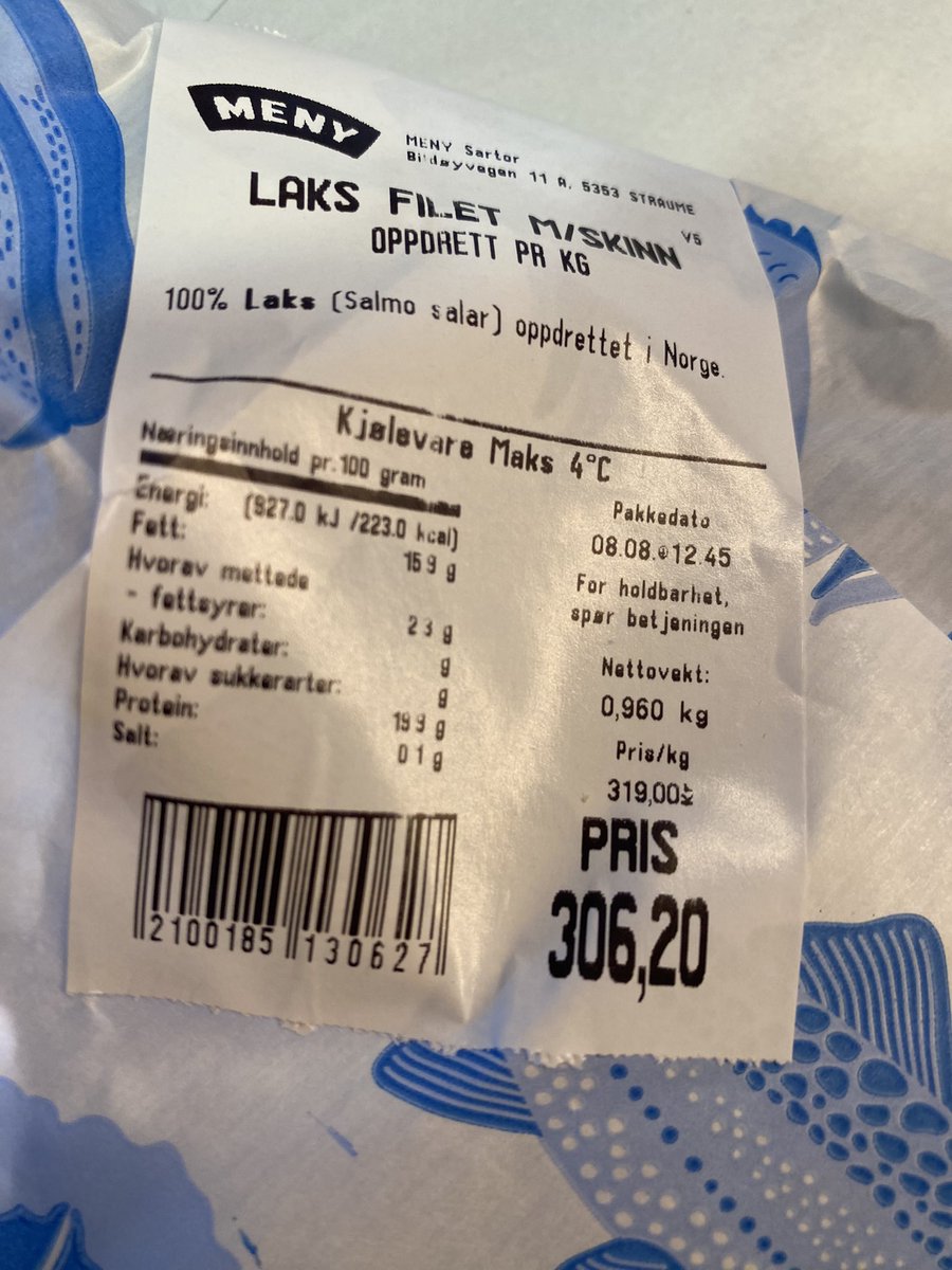Myndighetene oppfordrer oss til å spise mere fisk 🥶980 G laks på Meny Sotra til 306 kr. Kjøpte norsk oppdrettslaks til 149 sek for ett kilo i Sverige i forrige uke👍