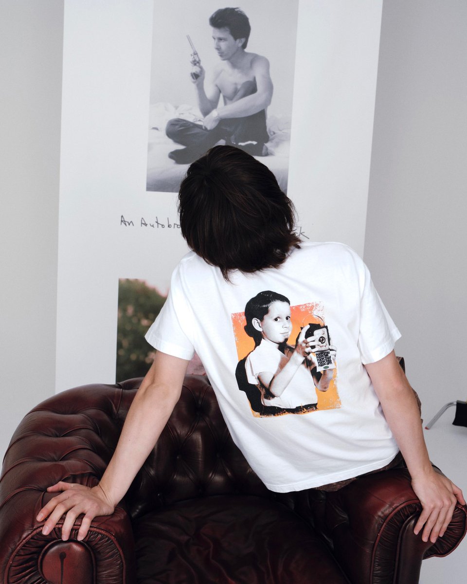 whoswhogllery's tweet photo. 迷うな。。どれにするか。

DAMN×LarryClark for Sourcream

#LarryClark https://t.co/A9kgNgaDE7