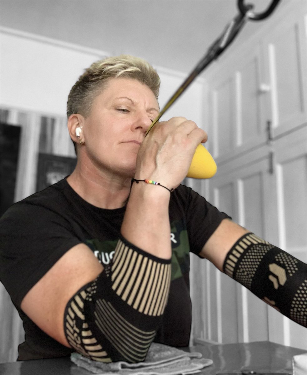 AgyGorzynska's tweet image. Develop self discipline!Do what needs to be done,even if you don’t want to do it! #trainingmotivation #teamagy #thursdayvibes