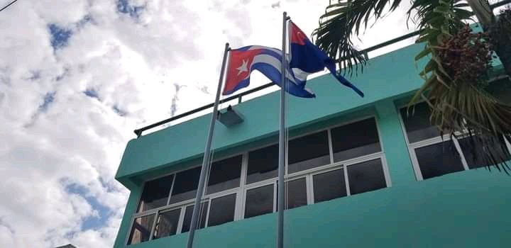 GAzcuba's tweet photo. Aniversario 45 del Palacio Central de Pioneros ubicado en el #ParqueLenin. #Azucareros el Centralito. Centro de formación y orientación profesional de los pioneros. @GAzcuba presente este domingo en el acto por el cumpleaños de nuestro líder histórico #Fidel #Cuba https://t.co/D3hSlEtoyD