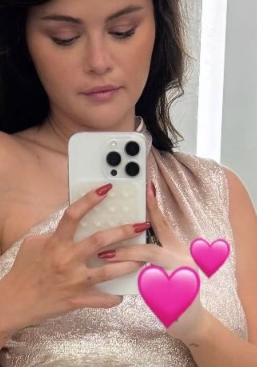 She hides the vape!! I can't believe her friend risked her life and gave her her kidney and now she's ruining it like this!