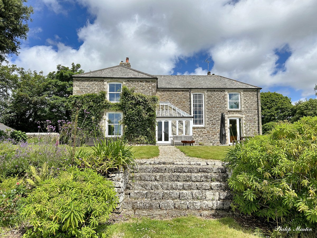 Philip Martin Estate Agents tweet media