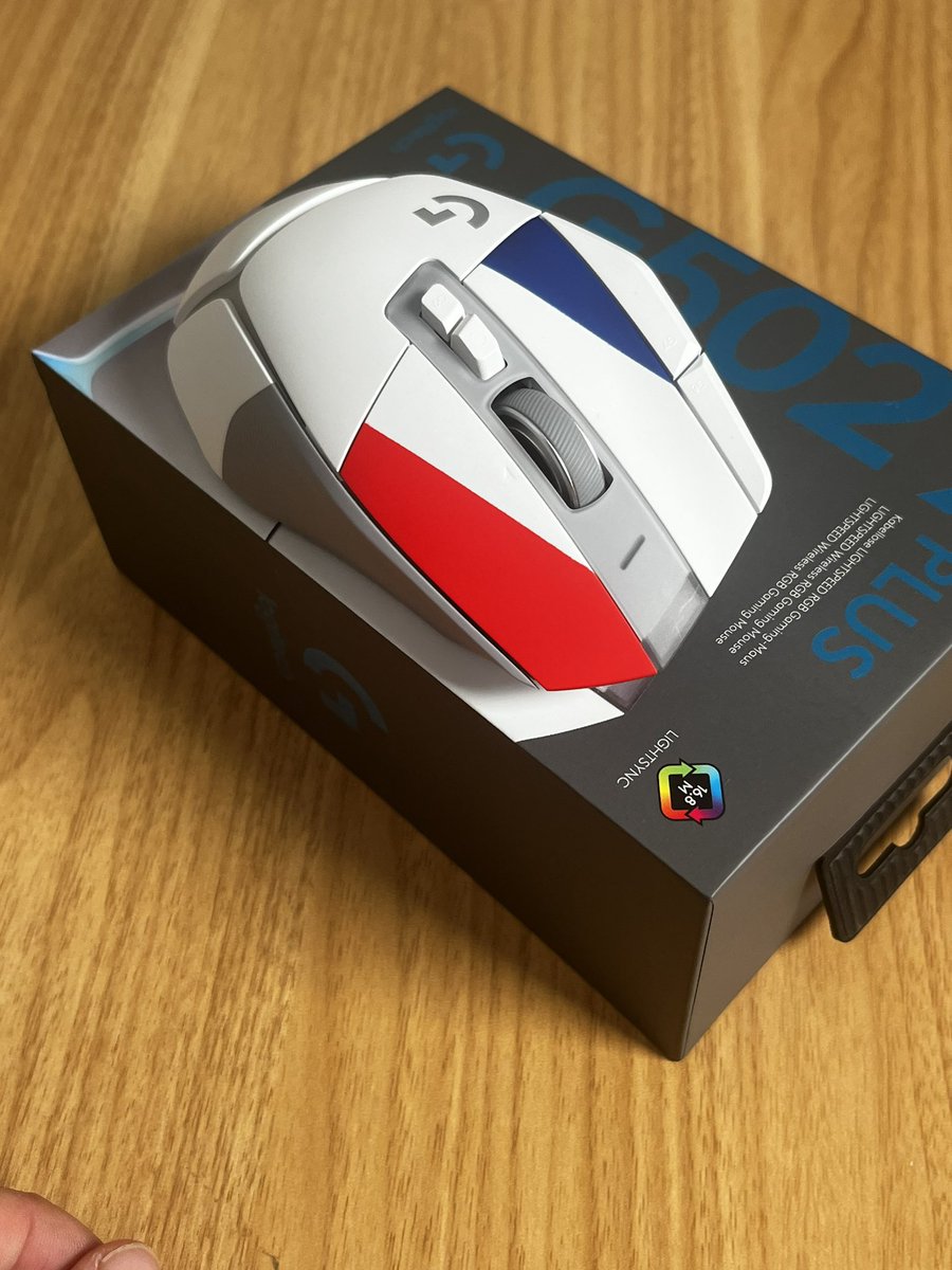 LDLC's tweet image. 🎁 Concours 🎁

Une souris @LogitechGFrance G502X Plus édition 🔵⚪️🔴 à gagner ! 

Pour participer : 

1️⃣ RT ce tweet 
2️⃣ Dis en commentaire combien de médailles la 🇫🇷 aura au total à l’issu de #Paris2024 

TAS le 26 août parmi les bonnes réponses. 🍀 

👉 bit.ly/4dkfo3J