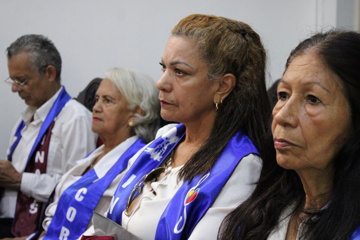 SOMOS UNEM tweet media