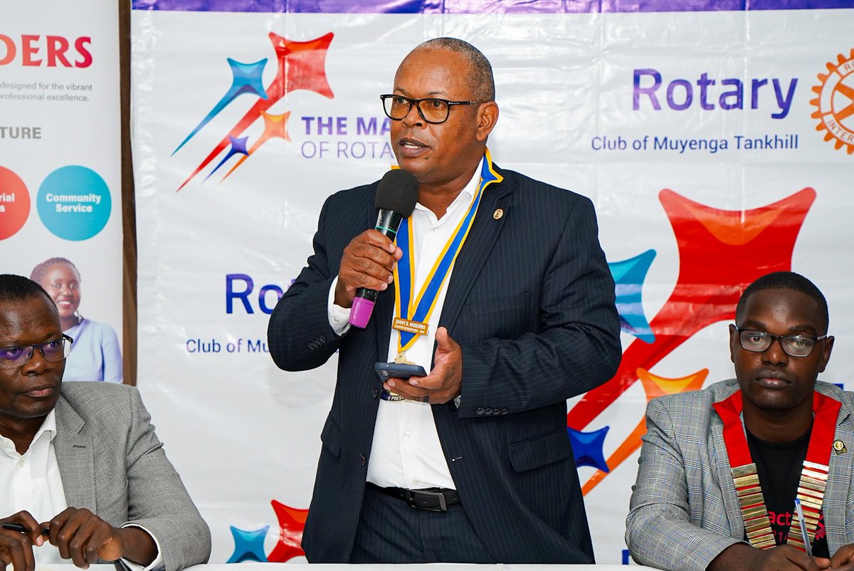 Kigo7LakesGolf's tweet photo. HIGHLIGHTS: Rotarians advise the youth at the #PathFindersProgram kick-off ceremony under the topic; “Cultivating a growth mindset for professional and personal life.”
#Kigo7Lakes #PathFinders https://t.co/YDieF1jRtA