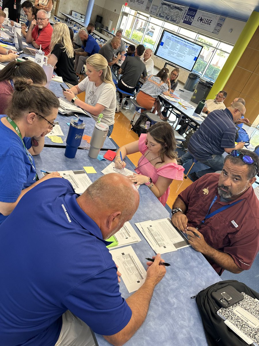 Brewer High School tweet media