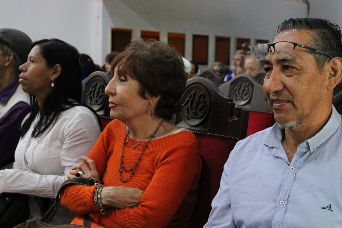 SOMOS UNEM tweet media