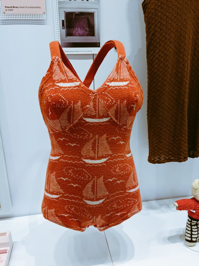 jackyklein28's tweet photo. Great morning out at the @young_vam - packed but still spacious and full of fun. Couldn't resist this #1930s #handmade #swimsuit #design #Londonmuseums https://t.co/aYn6Q89ffl