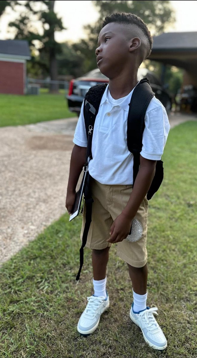 BlackGod0369's tweet image. Grand Bby Know they aint teaching him shit no way #BlackAmerican #Louisiana #1stDayOfSchool