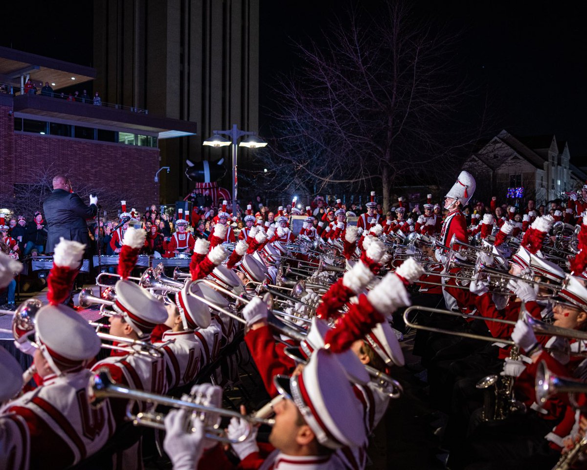 badgerband's tweet photo. Intent to Audition Form and Audition Videos are due August 10th! More info at https://t.co/ioHqp5pNPy.
πΈ: Pathum Karunaratne
#BadgerBash #EatARock #OnWisconsin https://t.co/gD0vkBb6mk