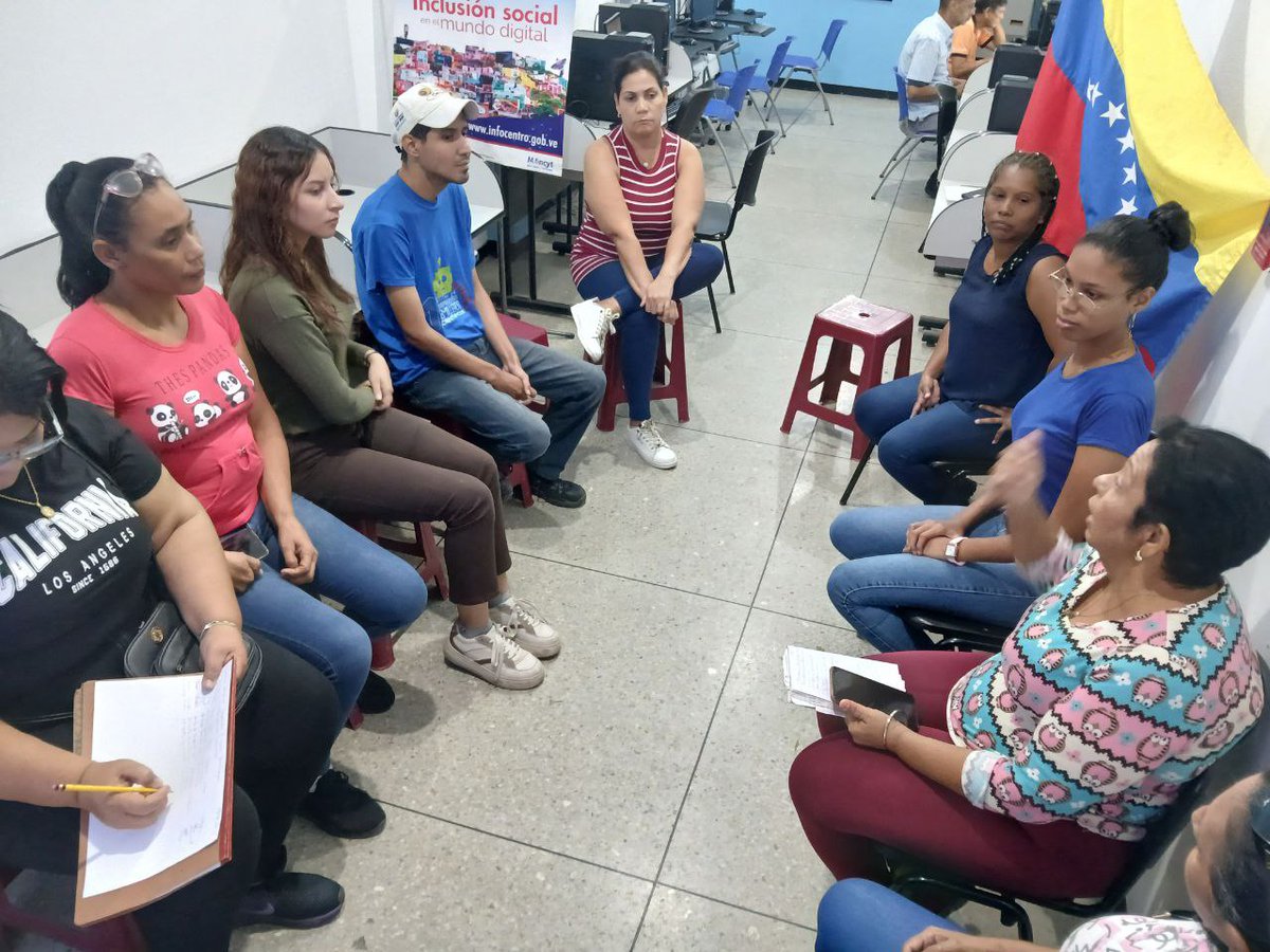 Activados nuestros Centros llevando la verdad a la comunidad sobre los resultados del 28J dónde el pueblo decidió y ganó. En esta oportunidad desde el infocentro Zuluoga en Cumaná se debate la importancia de este hecho y de cómo debemos estar preparados para la batalla mediática.