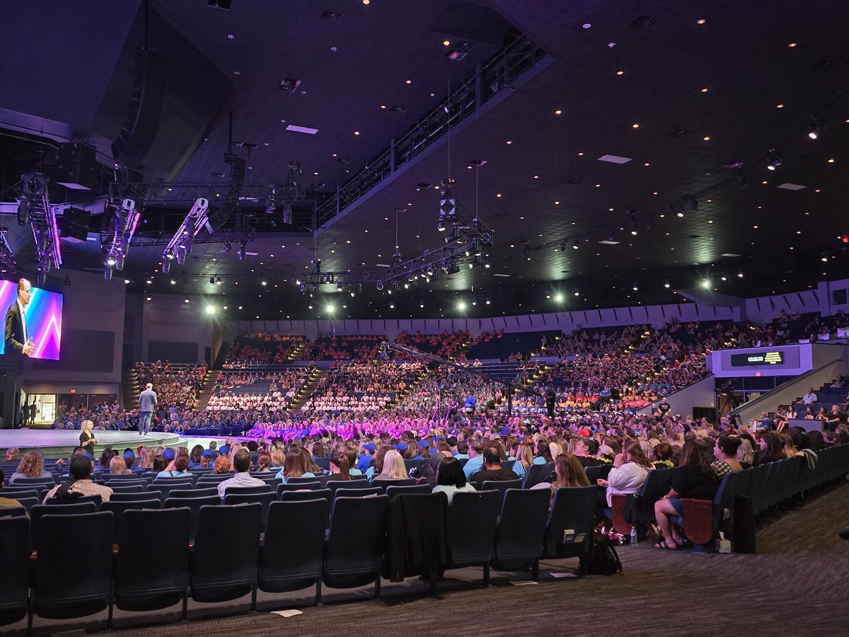 Ms_Waltmon tweet media