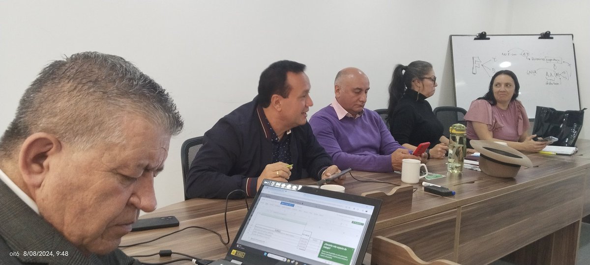 Sindodic's tweet photo. Posesión en Junta Directiva hoy de nuestro compañero Jhon Ramírez Botello @jhoalrambo como nuevo representante de la Junta Directiva de @Sindodic . Bienvenido a la organización más representativa de D Docentes y Orientación de Bogotá y del país !! https://t.co/HZpXVNB01O