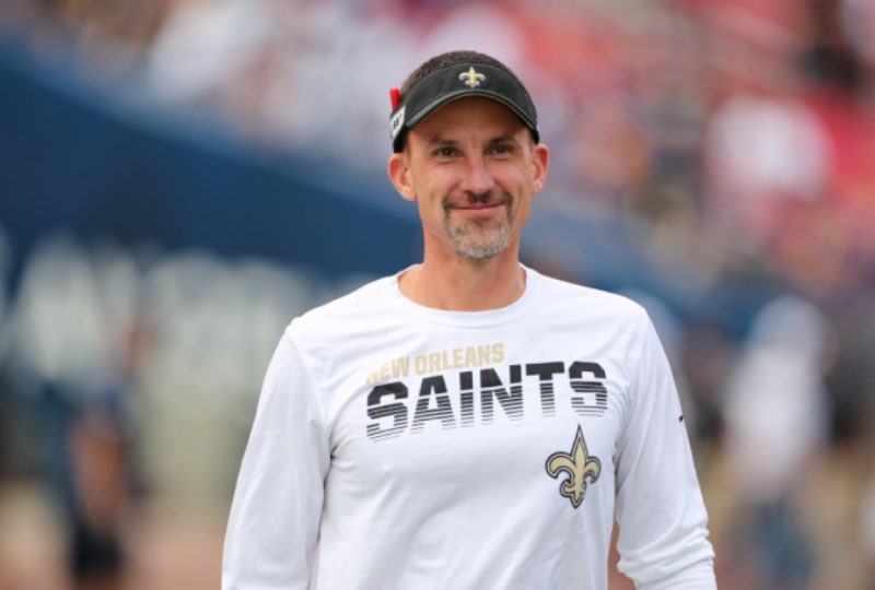 aidangmurray's tweet image. Update: Justin Simmons’ dinner meeting with the #Saints reportedly went “extremely well”. Simmons and Mathieu were “clicking” and the plan is to get a deal done very soon. It is believed that Pete Werner’s new deal is to free cap for the All-Pro safety. 

Get ready Saints fans 🔥